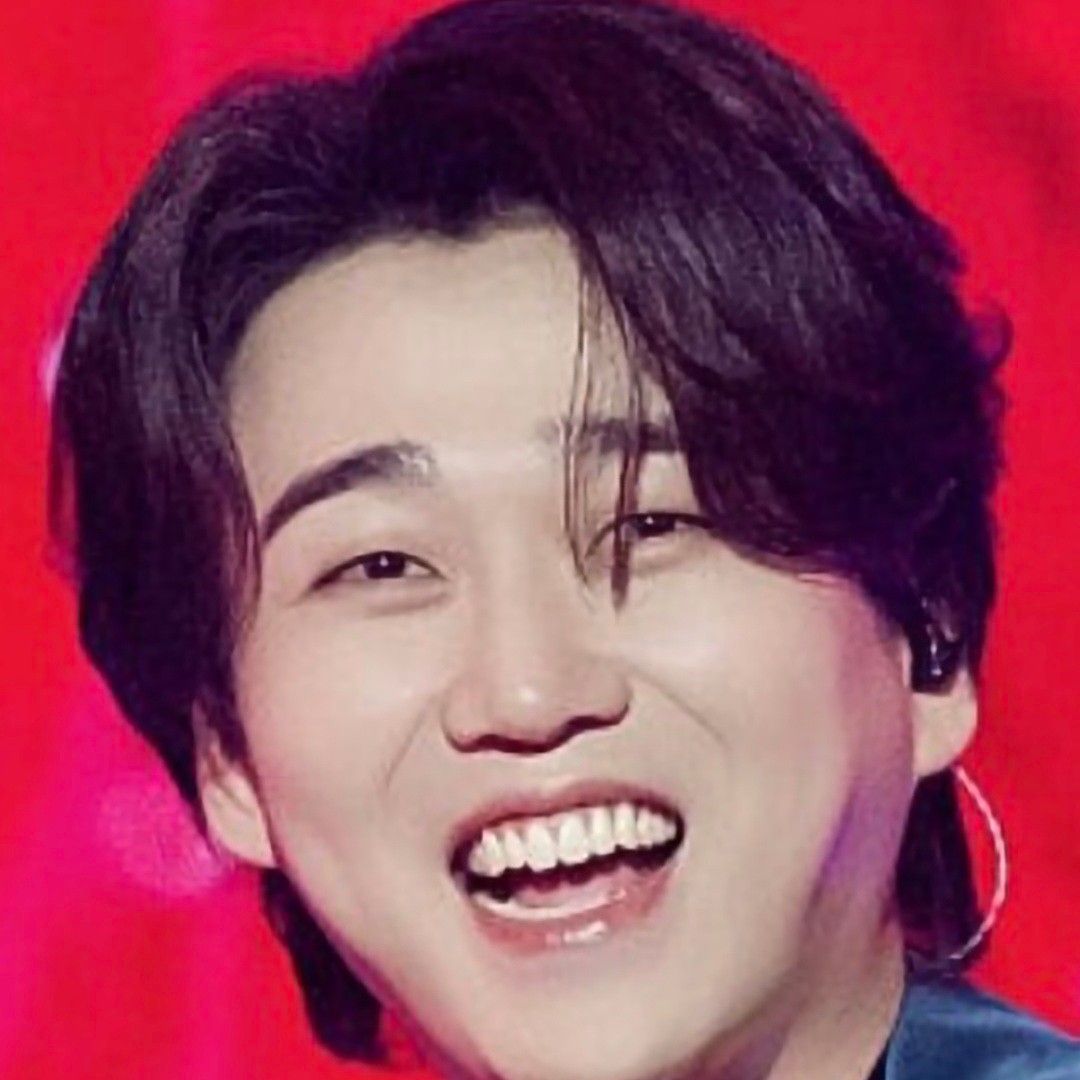 Latest photo of Hwang Youngwoong