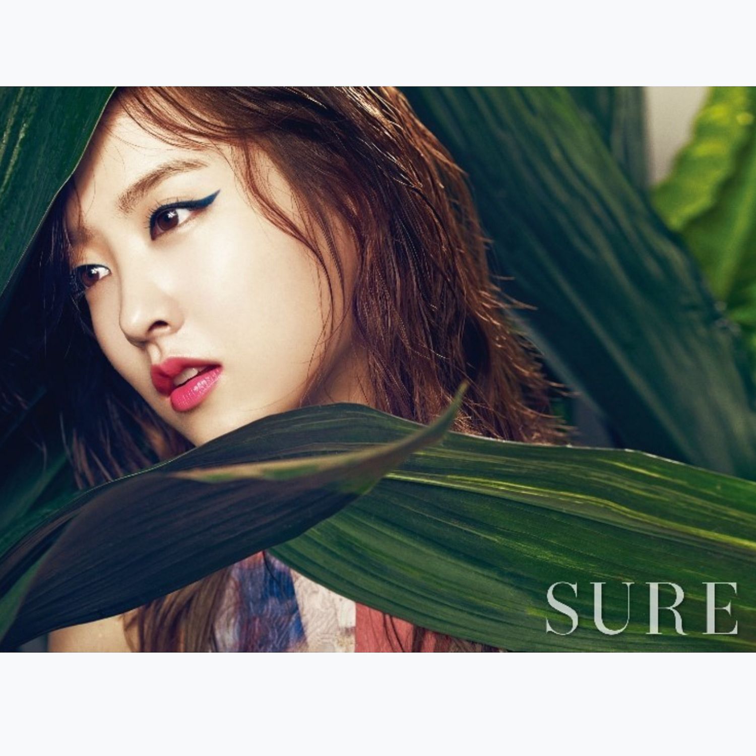 Behind-the-scenes cut of Park Boyoung