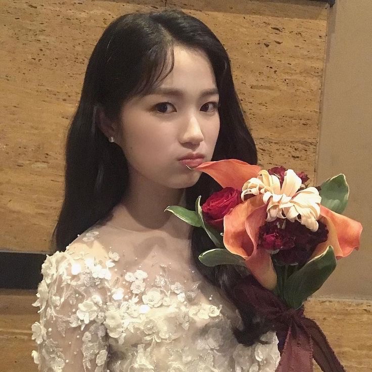 Latest photo of Kim Hyeyoon