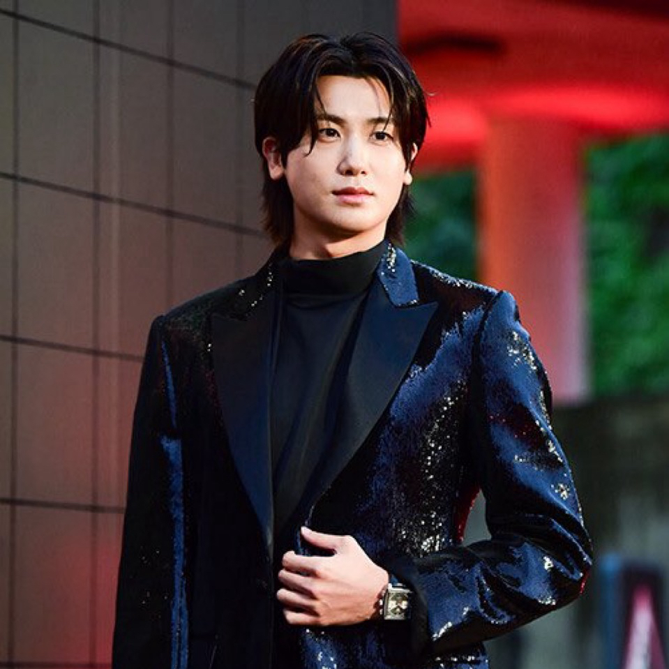 Latest photo of Park Hyungsik