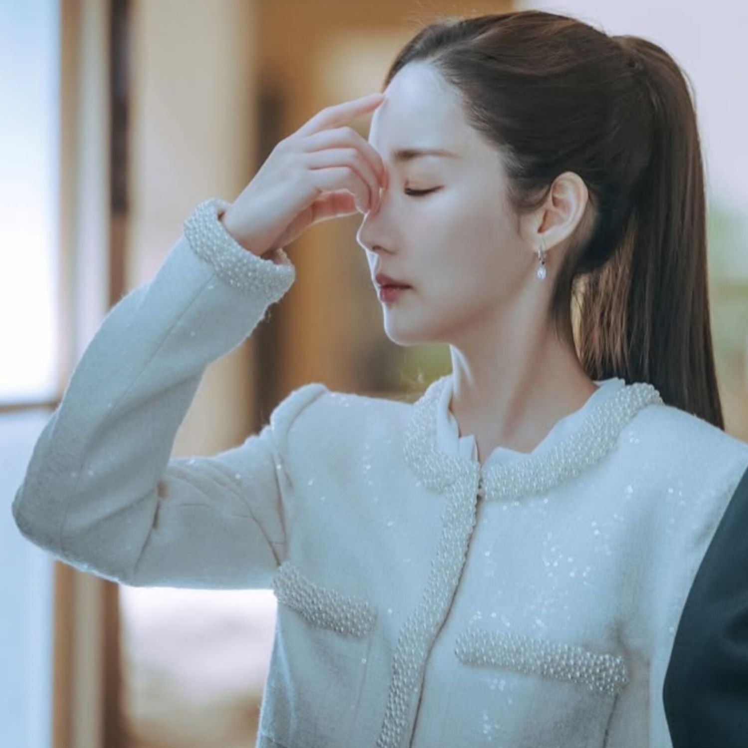 Foto kegiatan terbaru dari Park Minyoung