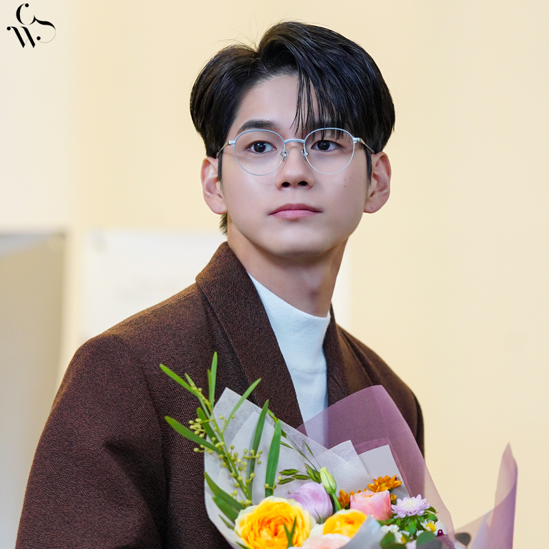 Recent activity shot of Ong Seongwu