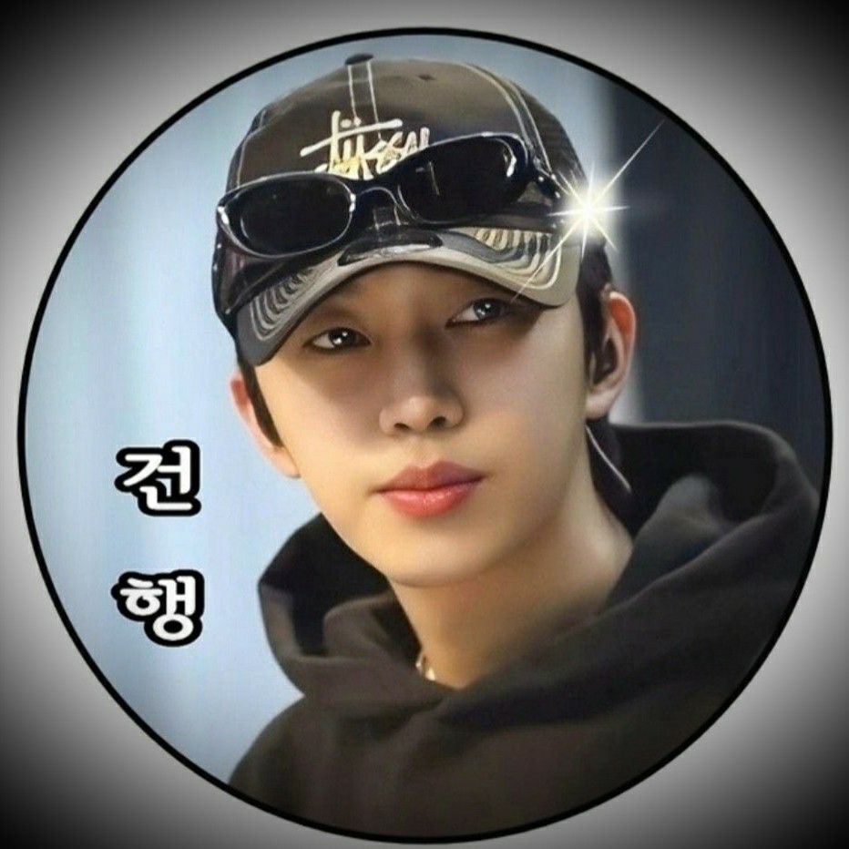 Behind-the-scenes cut of Lim Youngwoong