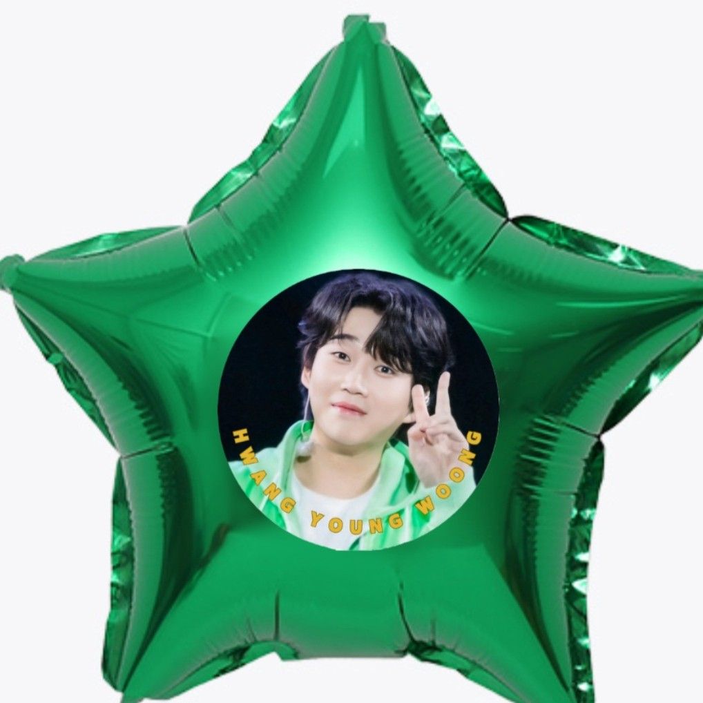 Behind-the-scenes cut of Hwang Youngwoong