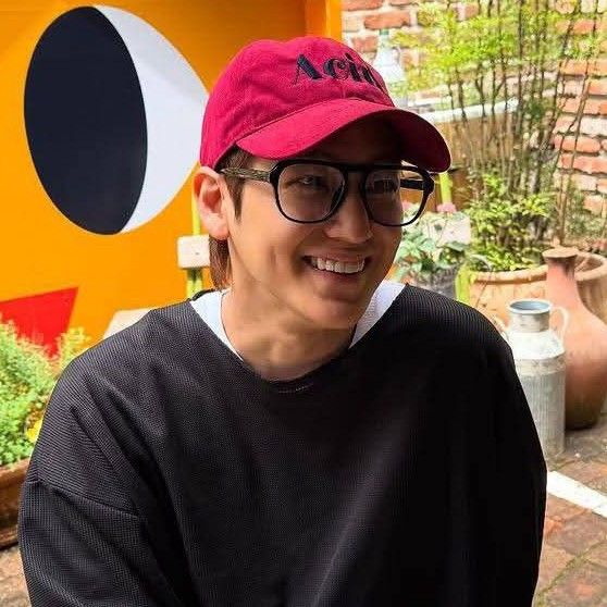 Recent activity shot of Kim Bum