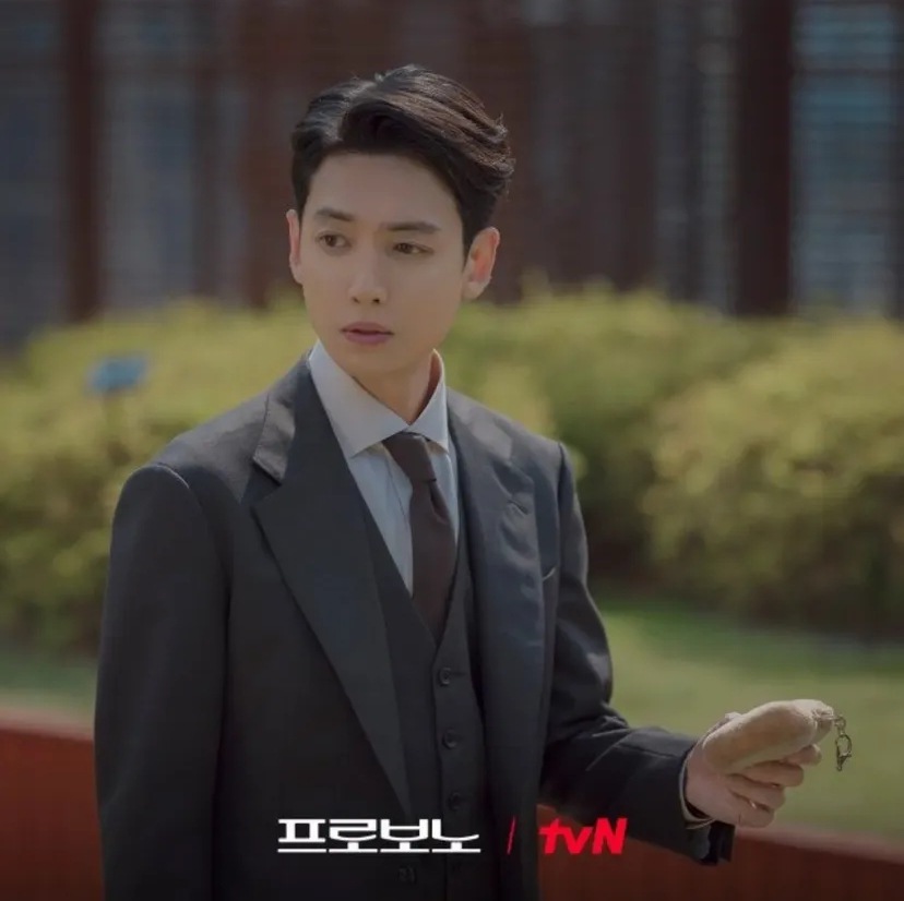 Behind-the-scenes cut of Jung Kyungho