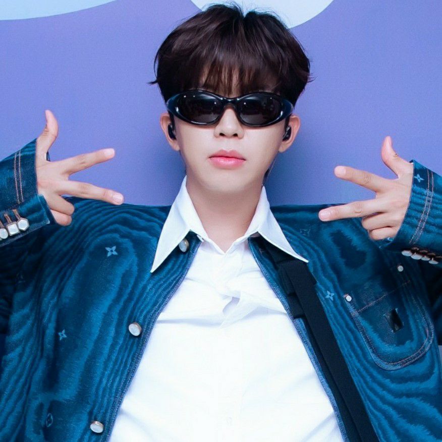 Recent activity shot of Lim Youngwoong