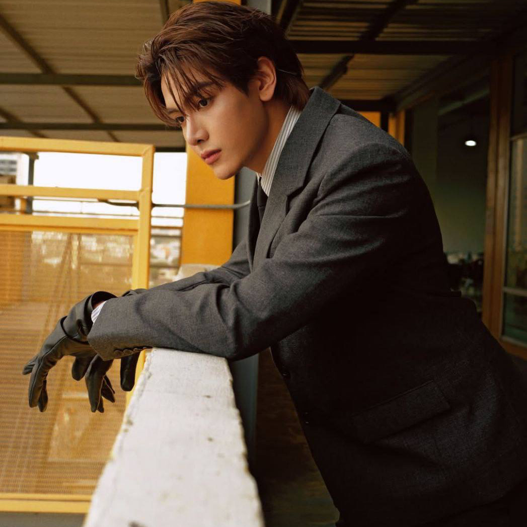 Behind-the-scenes cut of Joong Archen Aydin