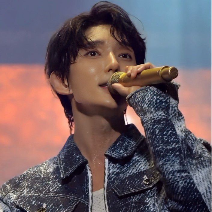 Latest photo of Lee Joongi