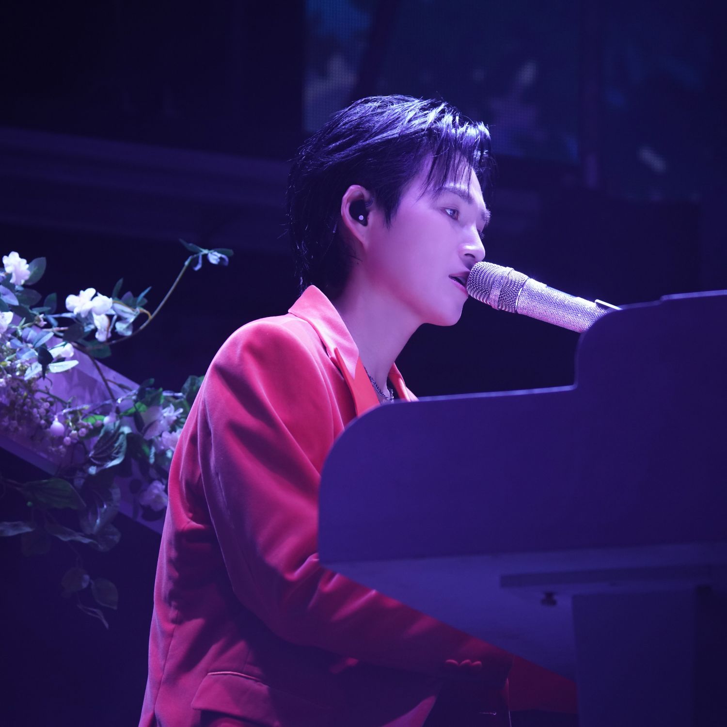 金熙栽的最新照片