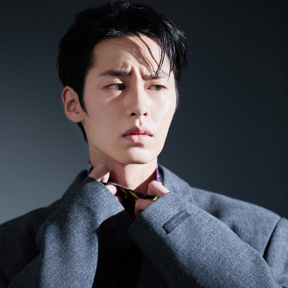 A moment captured by a fan of Lee Jaewook