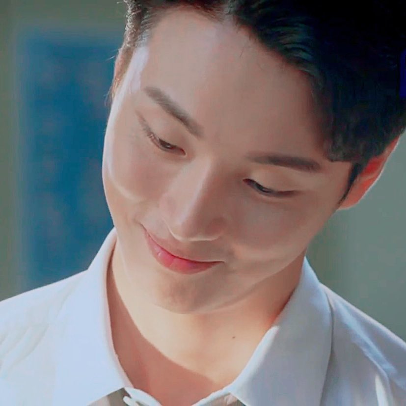 Behind-the-scenes cut of Yoon Shiyoon