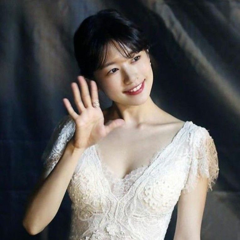 Behind-the-scenes cut of Jung Somin