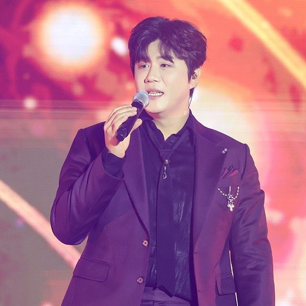 Recent activity shot of Jin Haesung