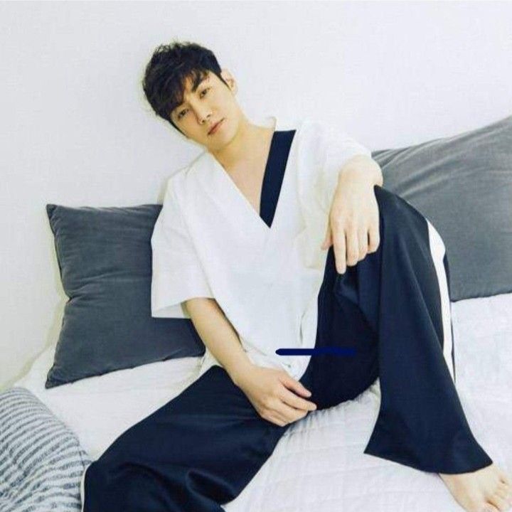 Latest photo of Hwanhee