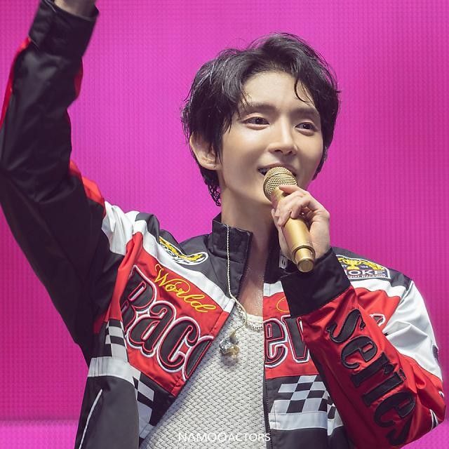 Foto terbaru dari Lee Joongi