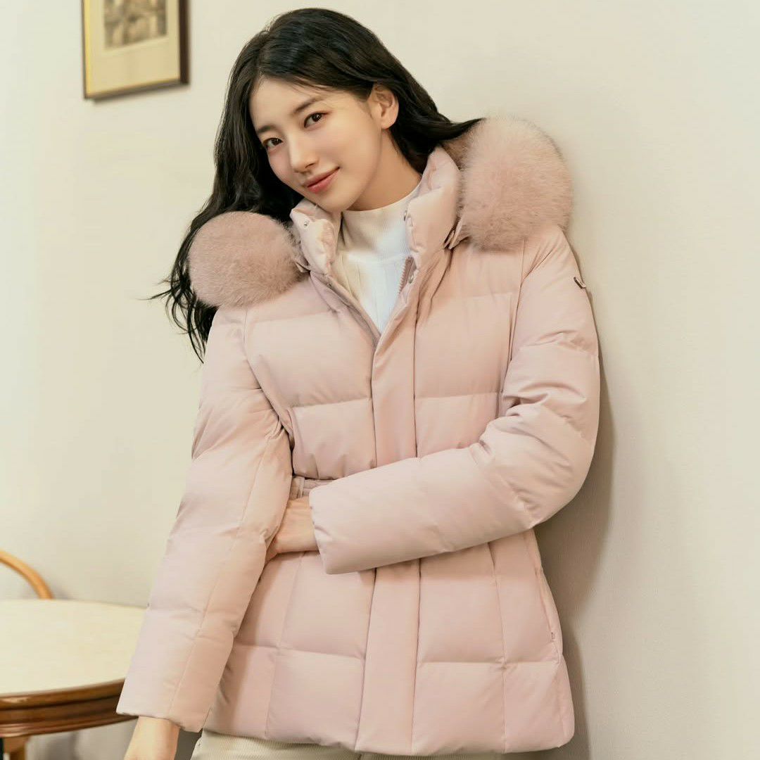 Latest photo of Bae Suzy