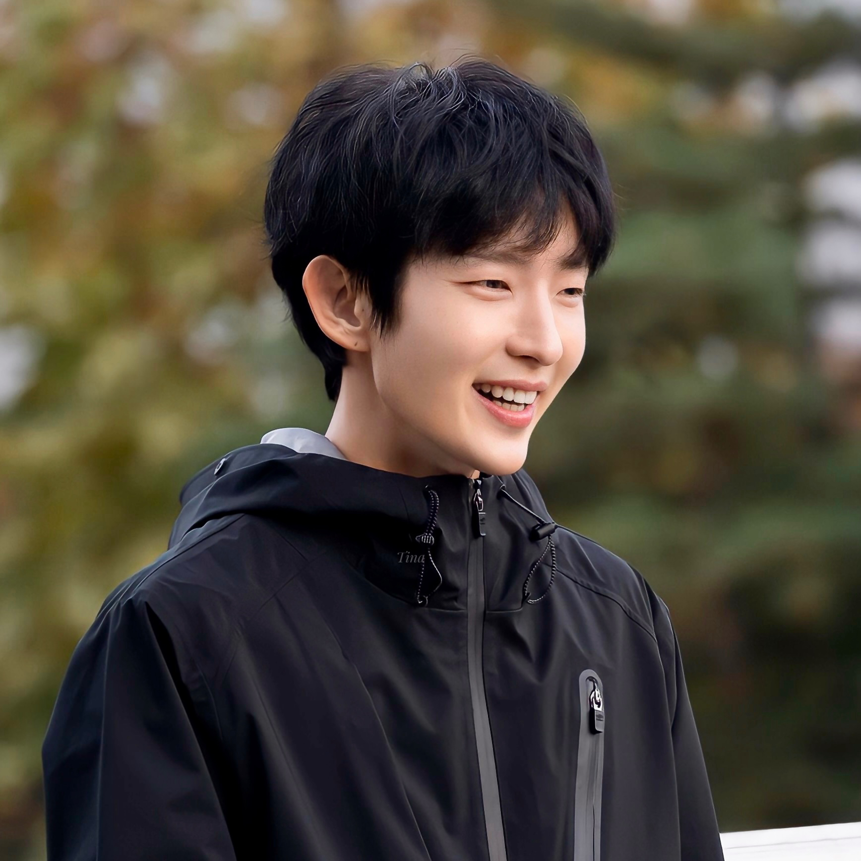 イ・ジュンギのビハインドカット