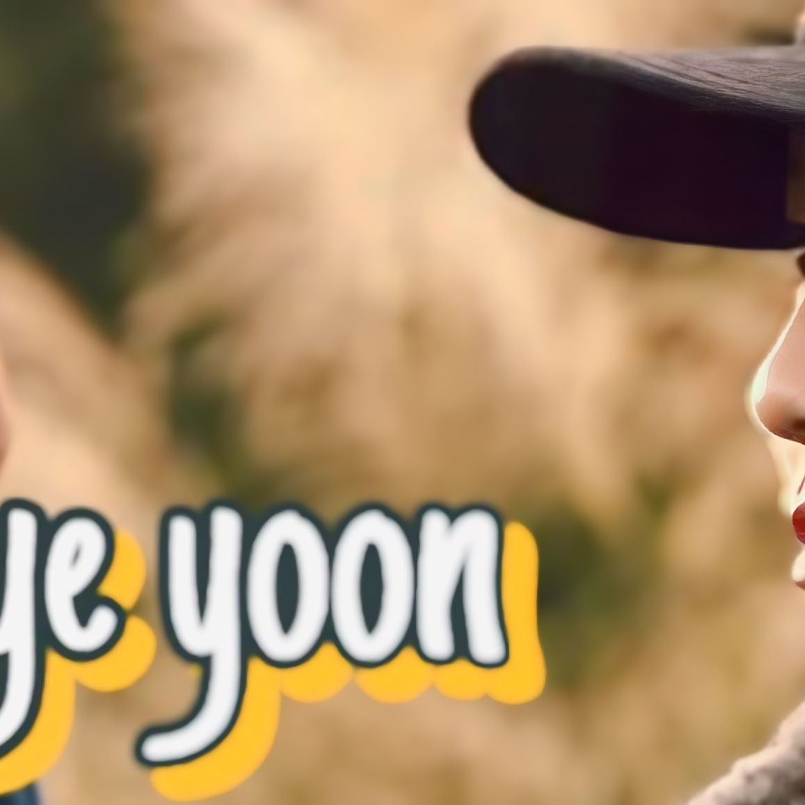 Behind-the-scenes cut of Kim Hyeyoon