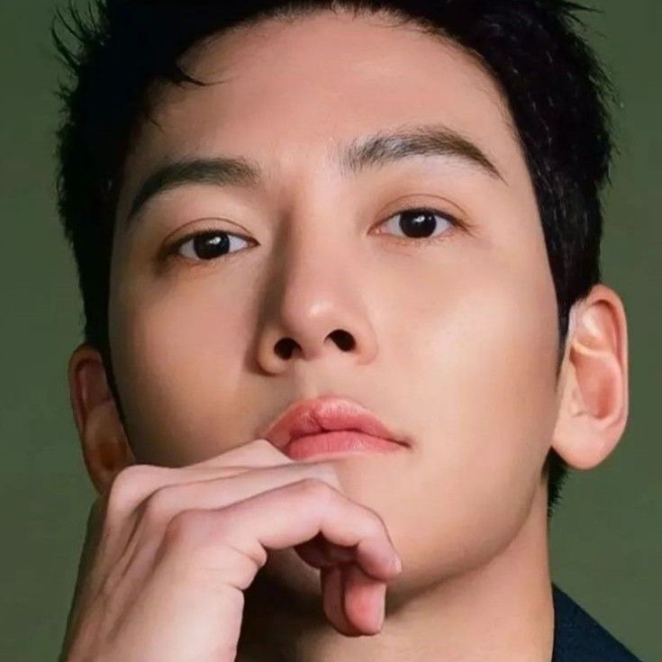 チ・チャンウクの最新写真