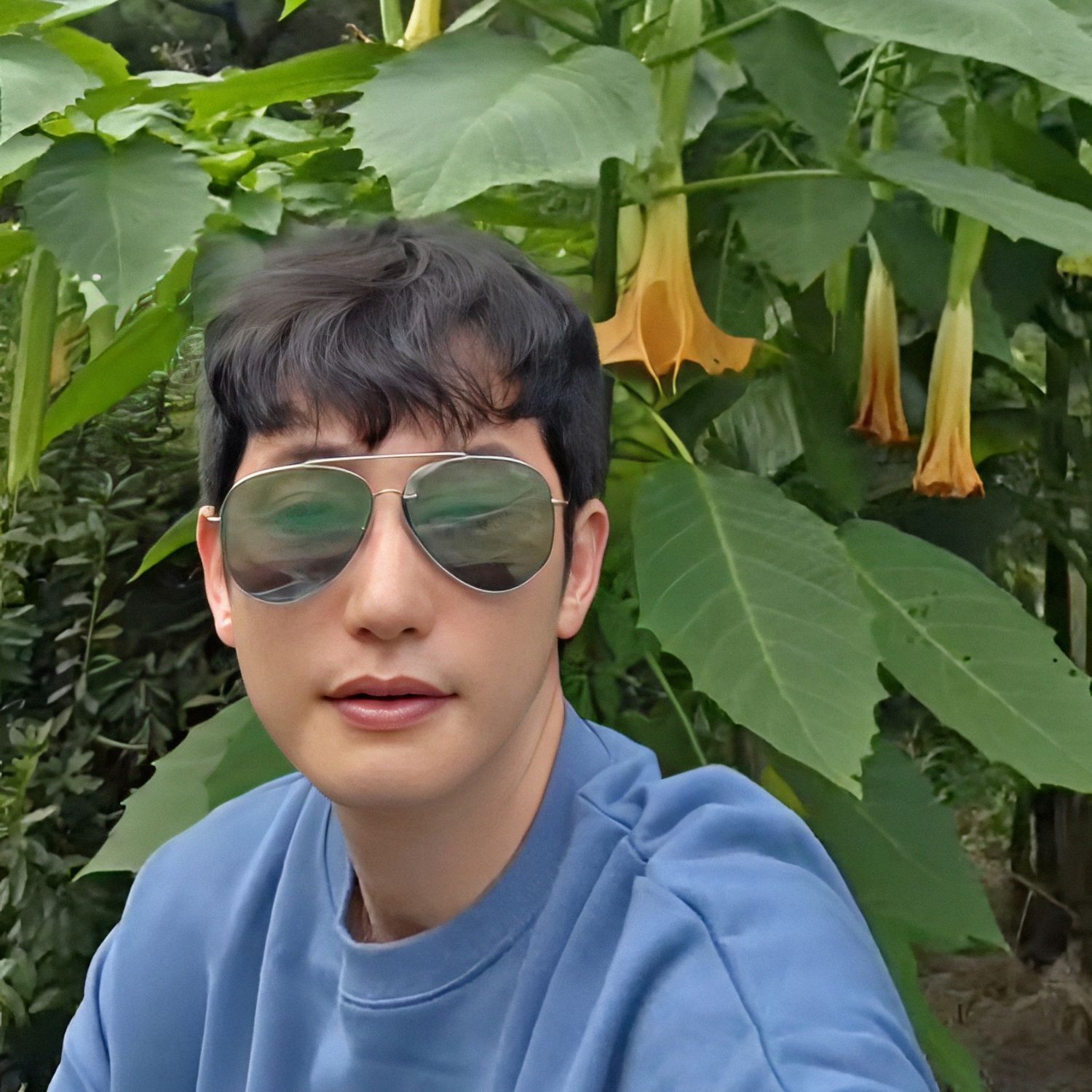 Behind-the-scenes cut of Park Sihoo