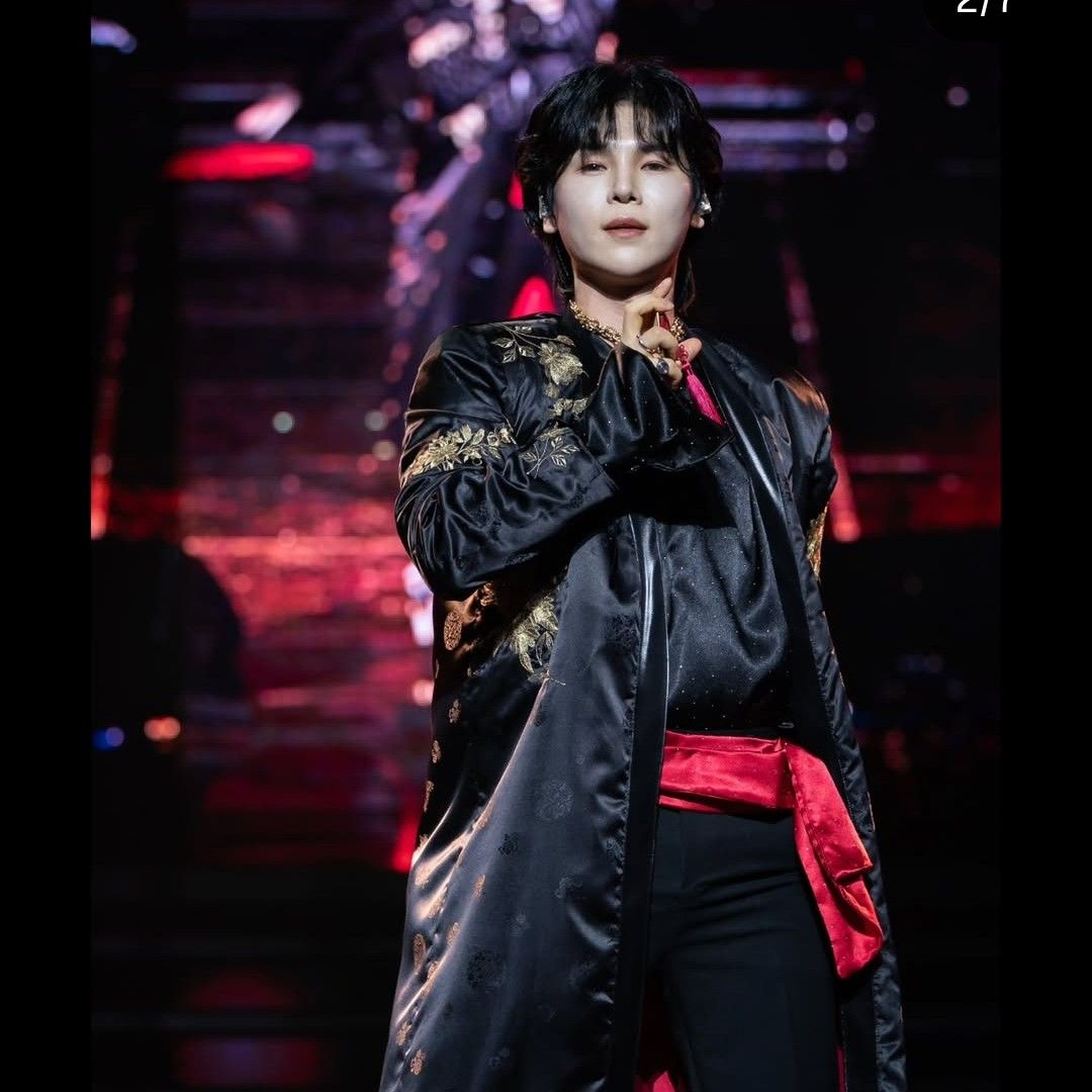 Behind-the-scenes cut of Kim Junsu (1991)