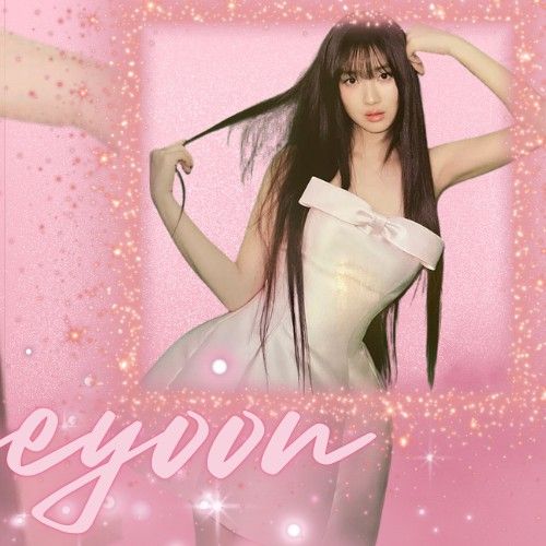 A moment captured by a fan of Kim Hyeyoon