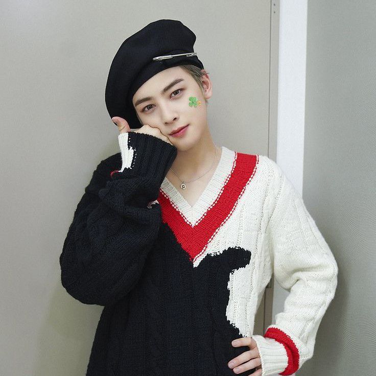 Foto terbaru dari Cha Eunwoo