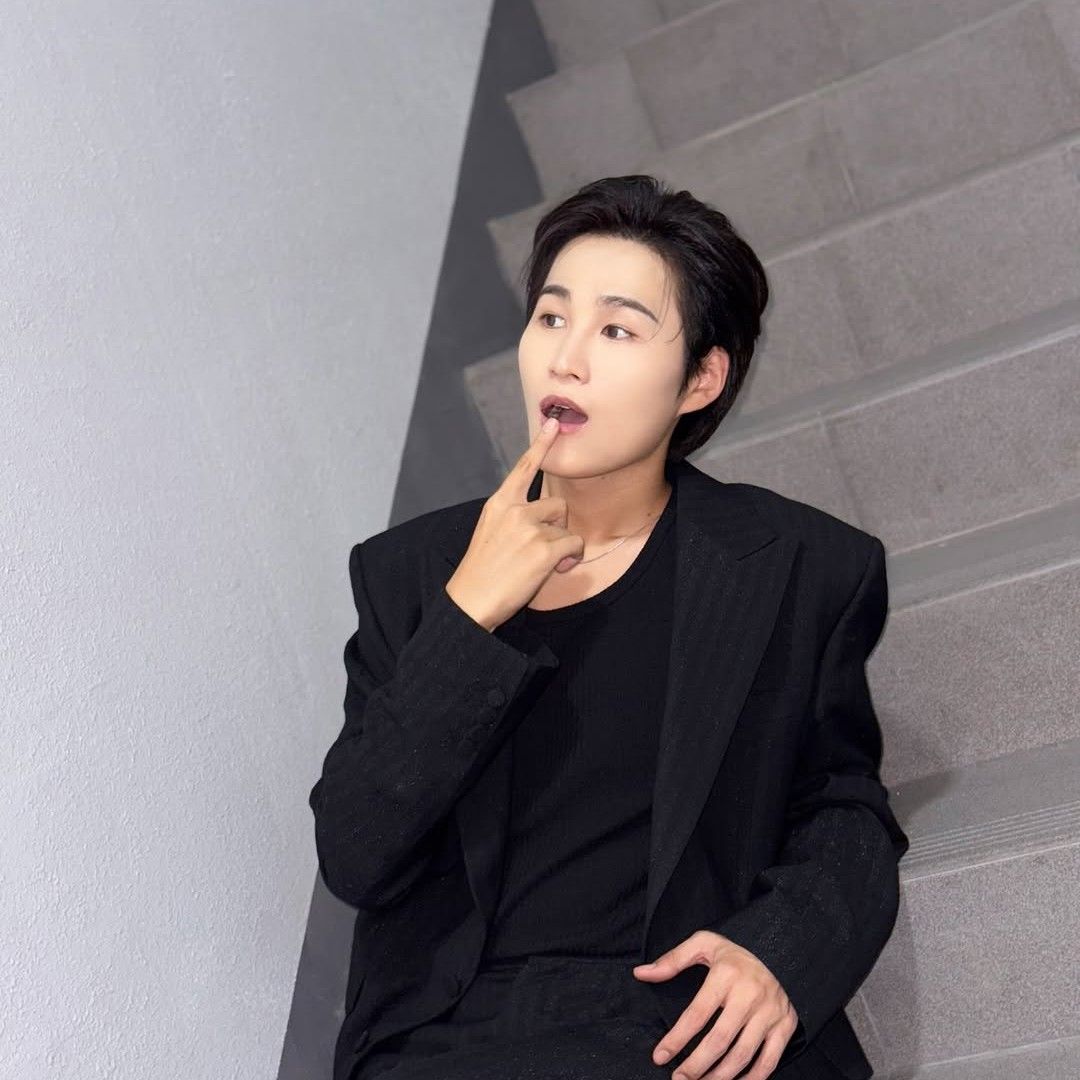 金熙栽的最新照片