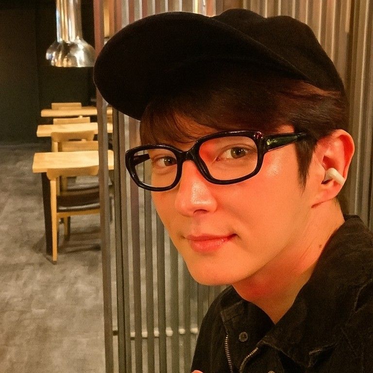 A moment captured by a fan of Lee Joongi