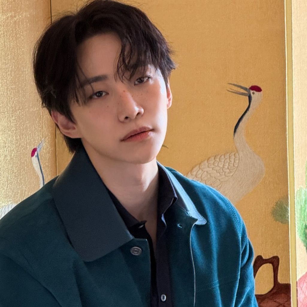 Recent activity shot of Lee Junho