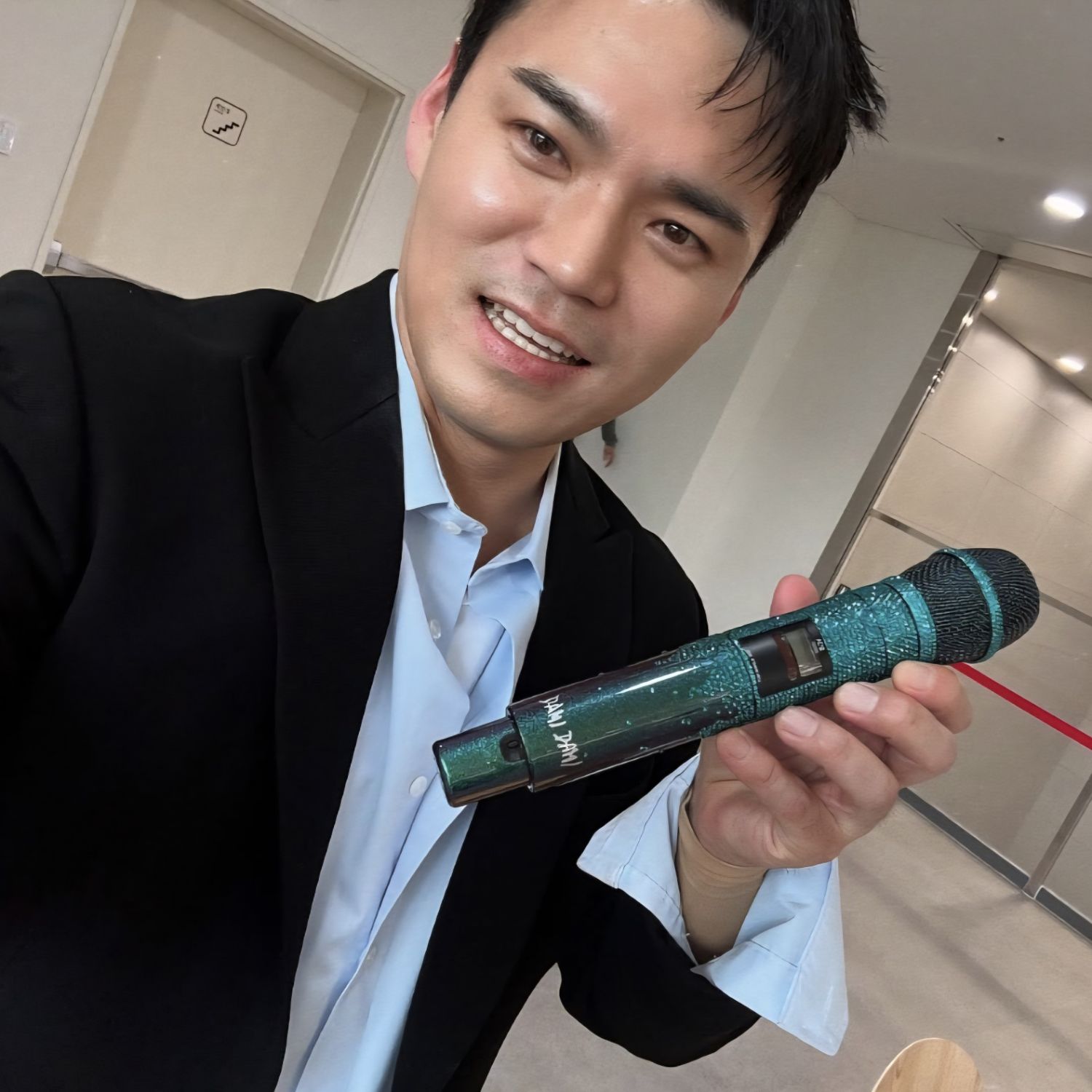 Recent activity shot of Lee Jung