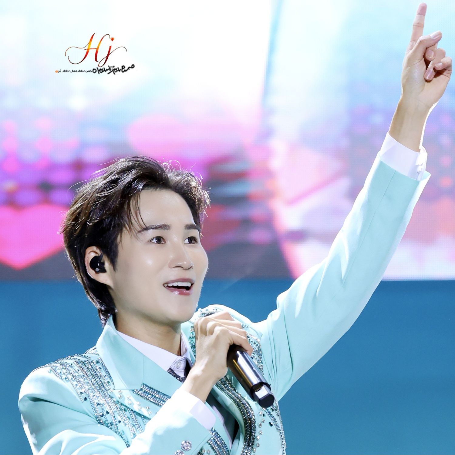 Cuplikan di balik layar dari Kim Heejae