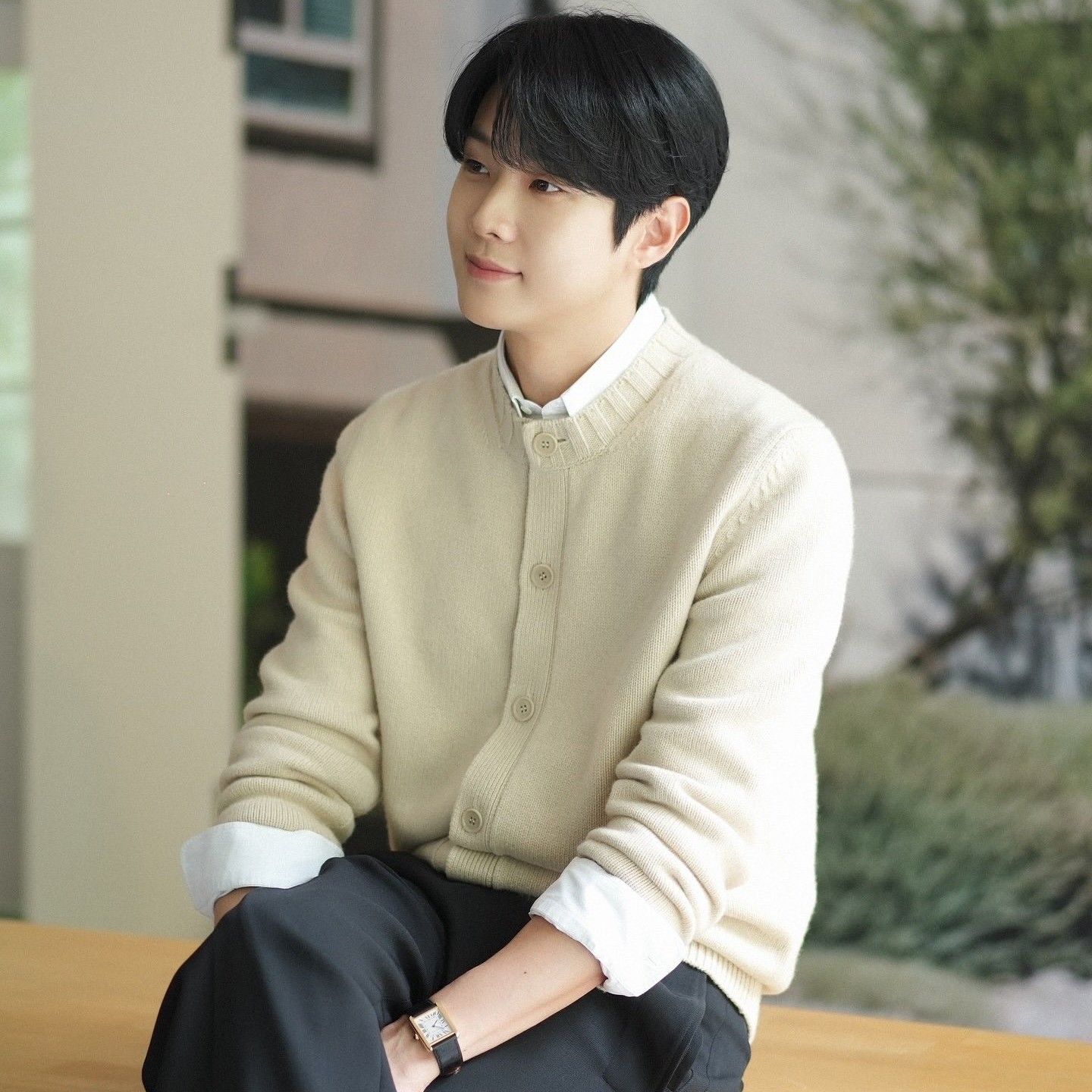 Latest photo of Choi Wooshik