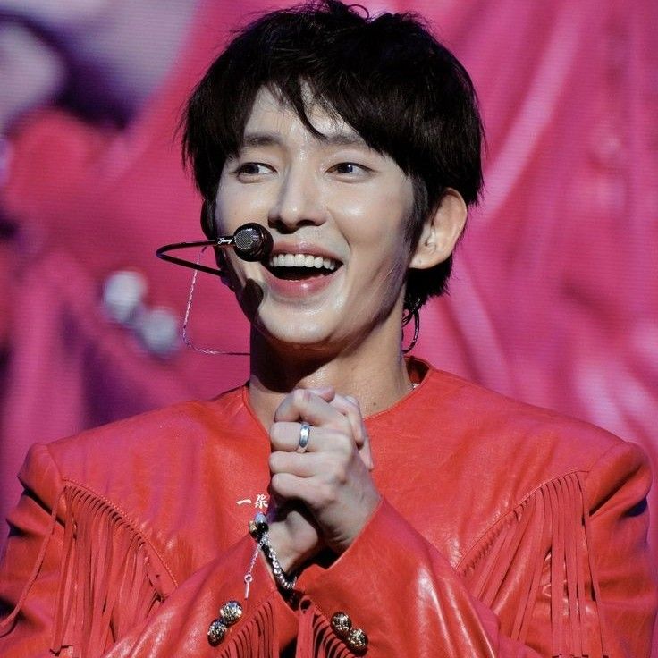 Recent activity shot of Lee Joongi