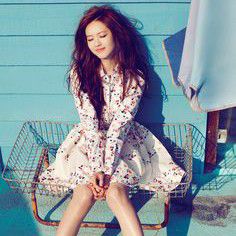 A moment captured by a fan of Go Ara