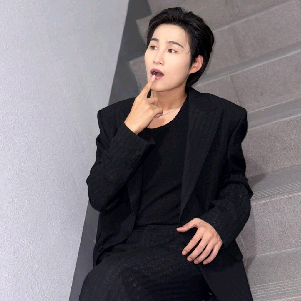 粉丝拍下的金熙栽瞬间