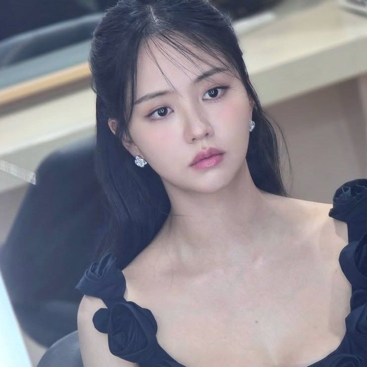 キム・ソヒョンのビハインドカット