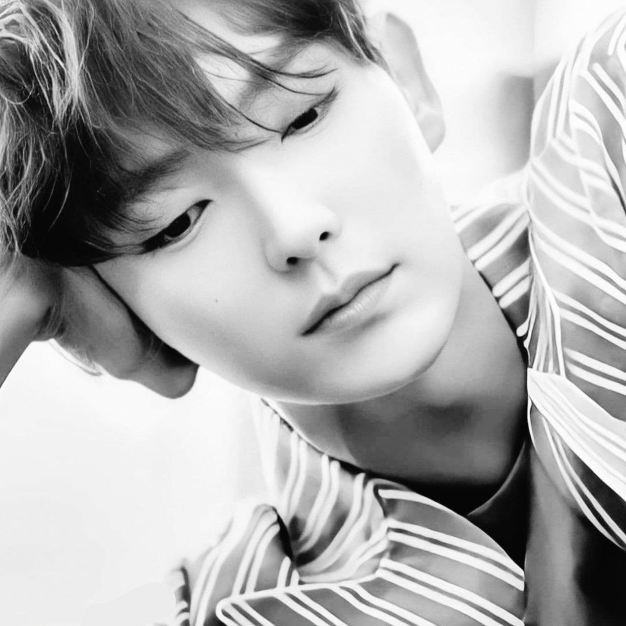 Behind-the-scenes cut of Lee Joongi