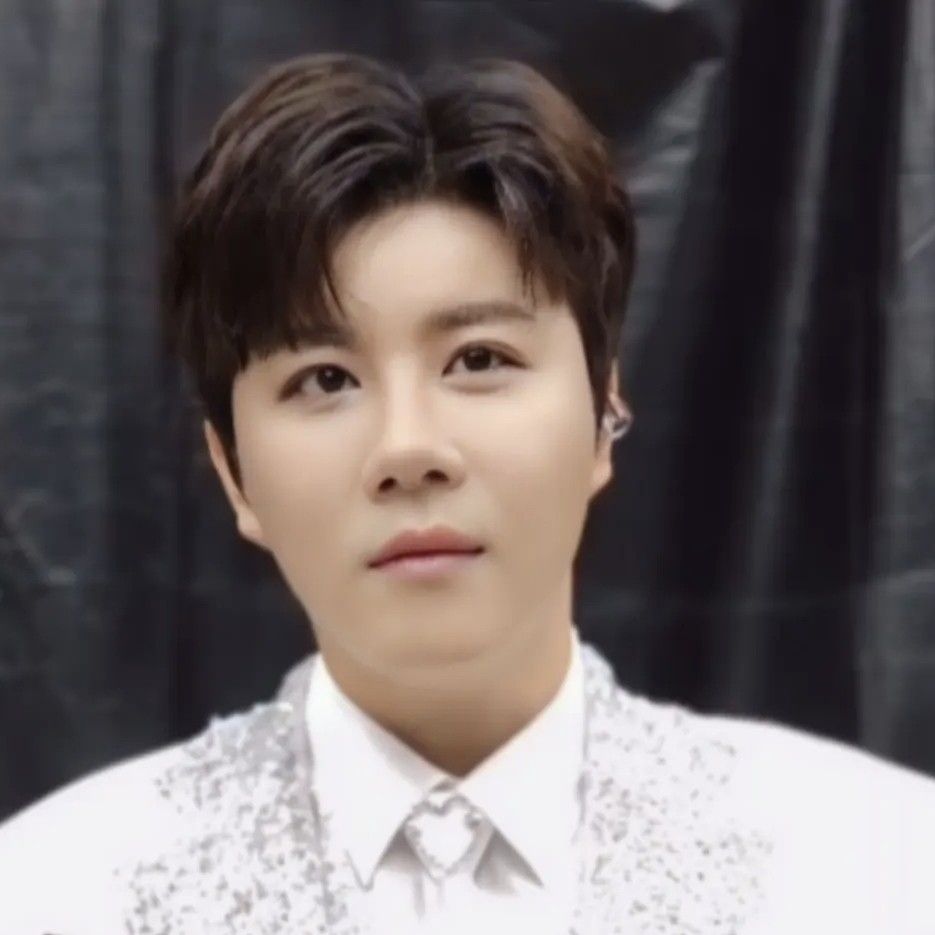 Recent activity shot of Jin Haesung