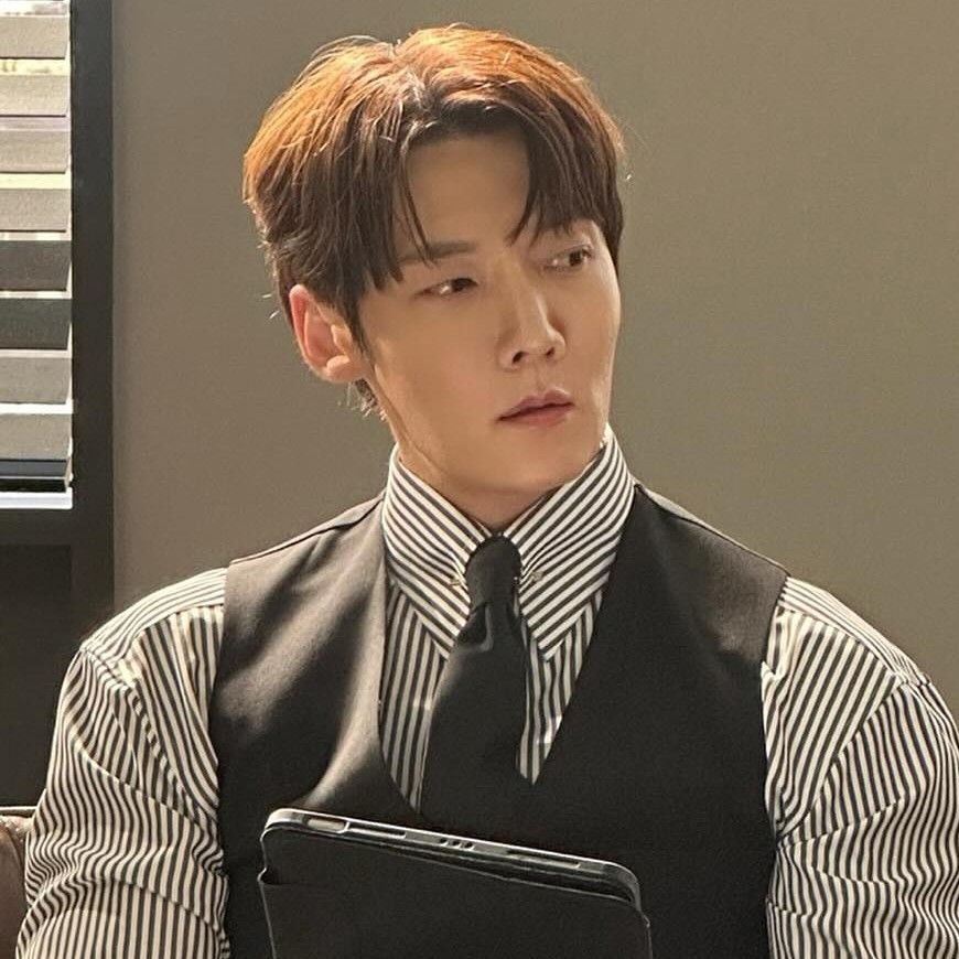 Behind-the-scenes cut of Choi Jinhyuk