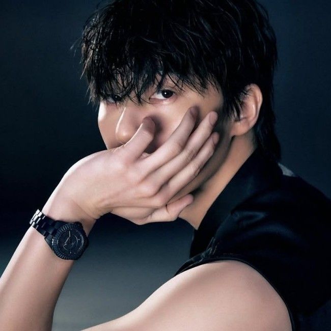 Latest photo of Park Seojoon