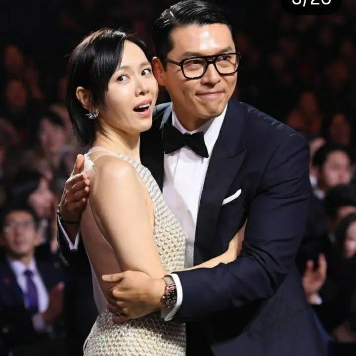 A moment captured by a fan of Hyun Bin