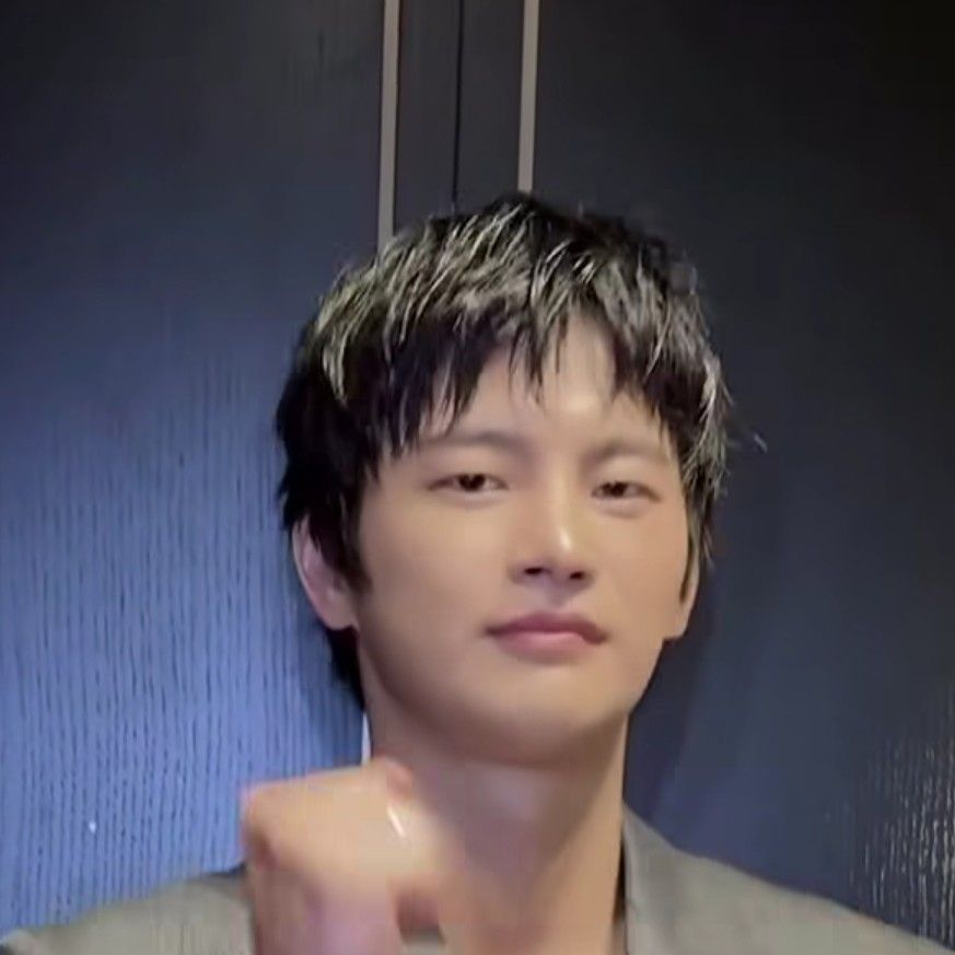 Latest photo of Seo Inguk