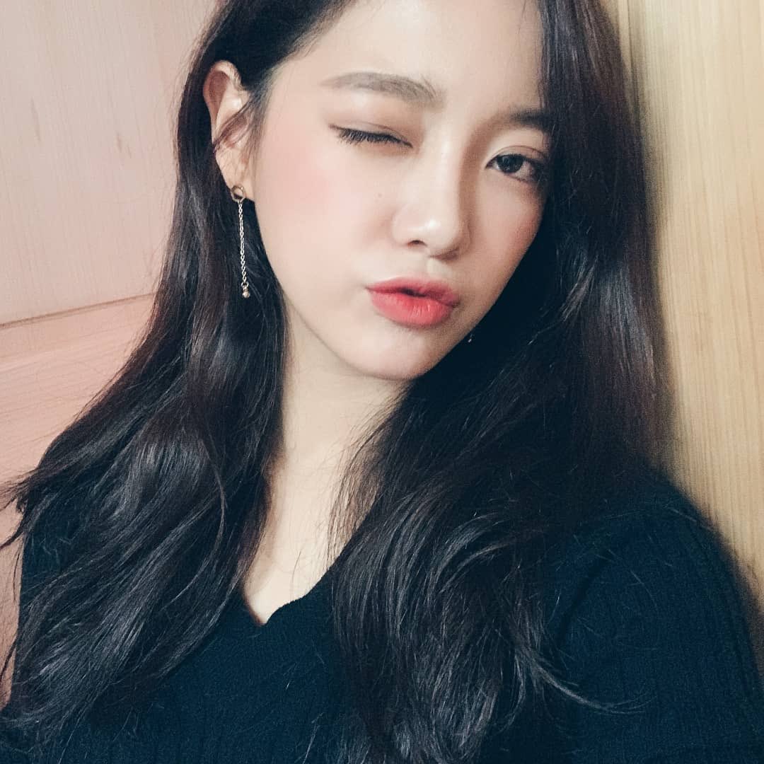 Latest photo of Kim Sejeong