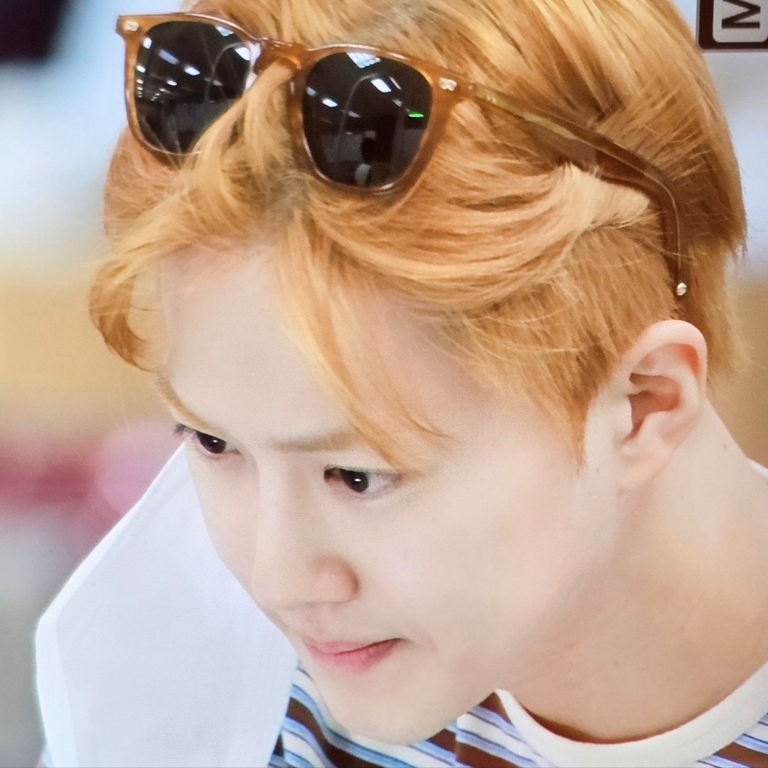 A moment captured by a fan of Suho