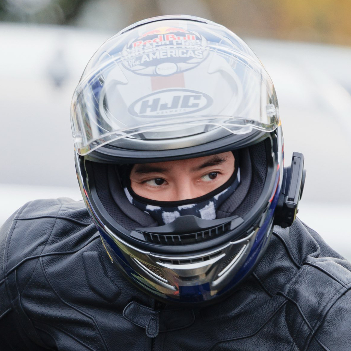 Behind-the-scenes cut of Kim Namgil