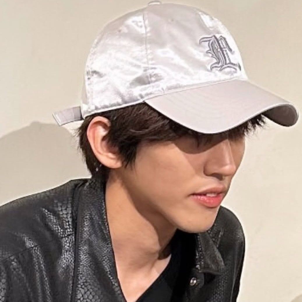 李承允的最新照片