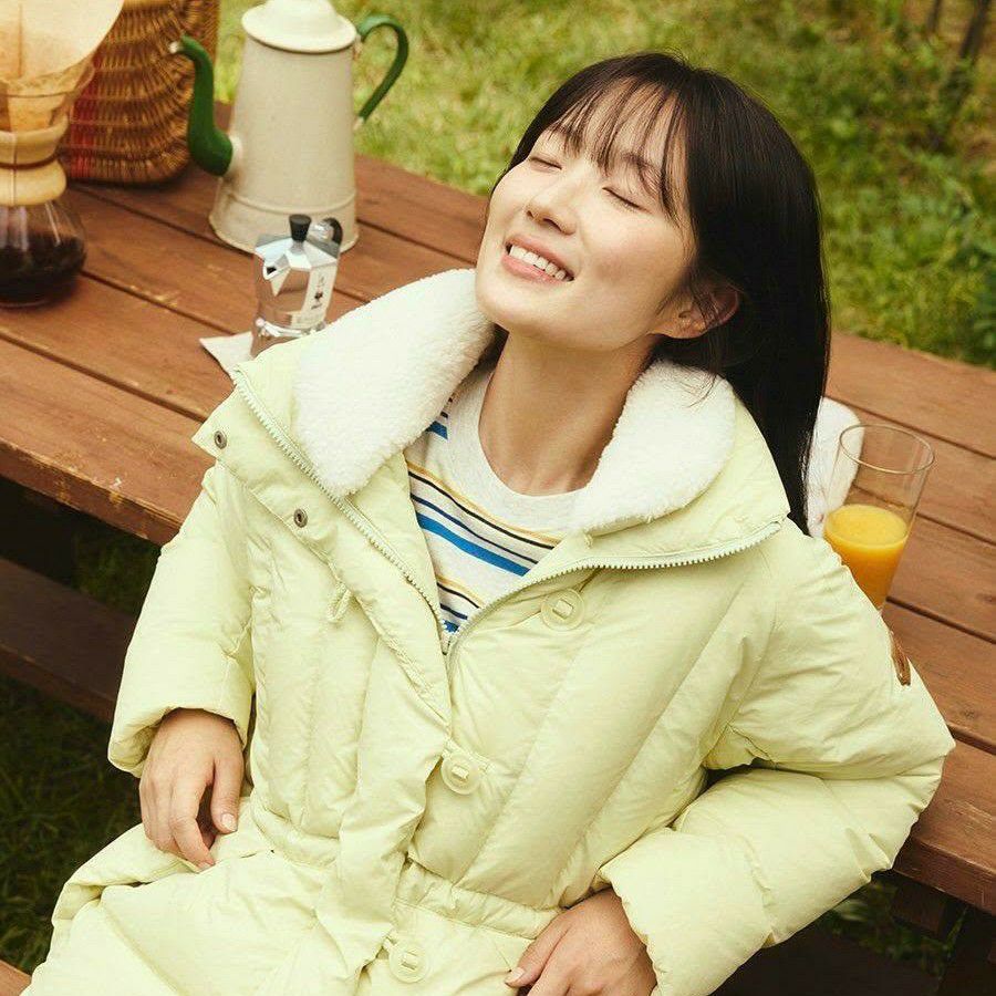 Recent activity shot of Kim Hyeyoon