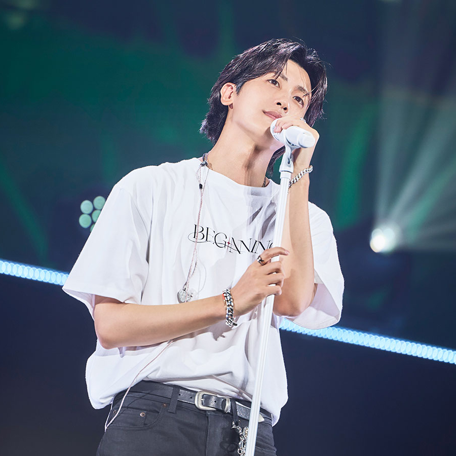 Recent activity shot of Park Hyungsik